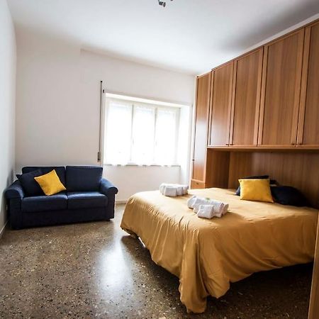 Apartament Roma In Rosa Zewnętrze zdjęcie